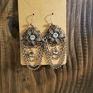 Multi chain necklace with coordinating earrings